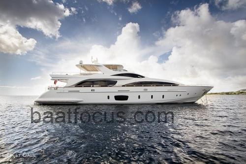Azimut 105 Grande Spesifikasjoner og anmeldelser